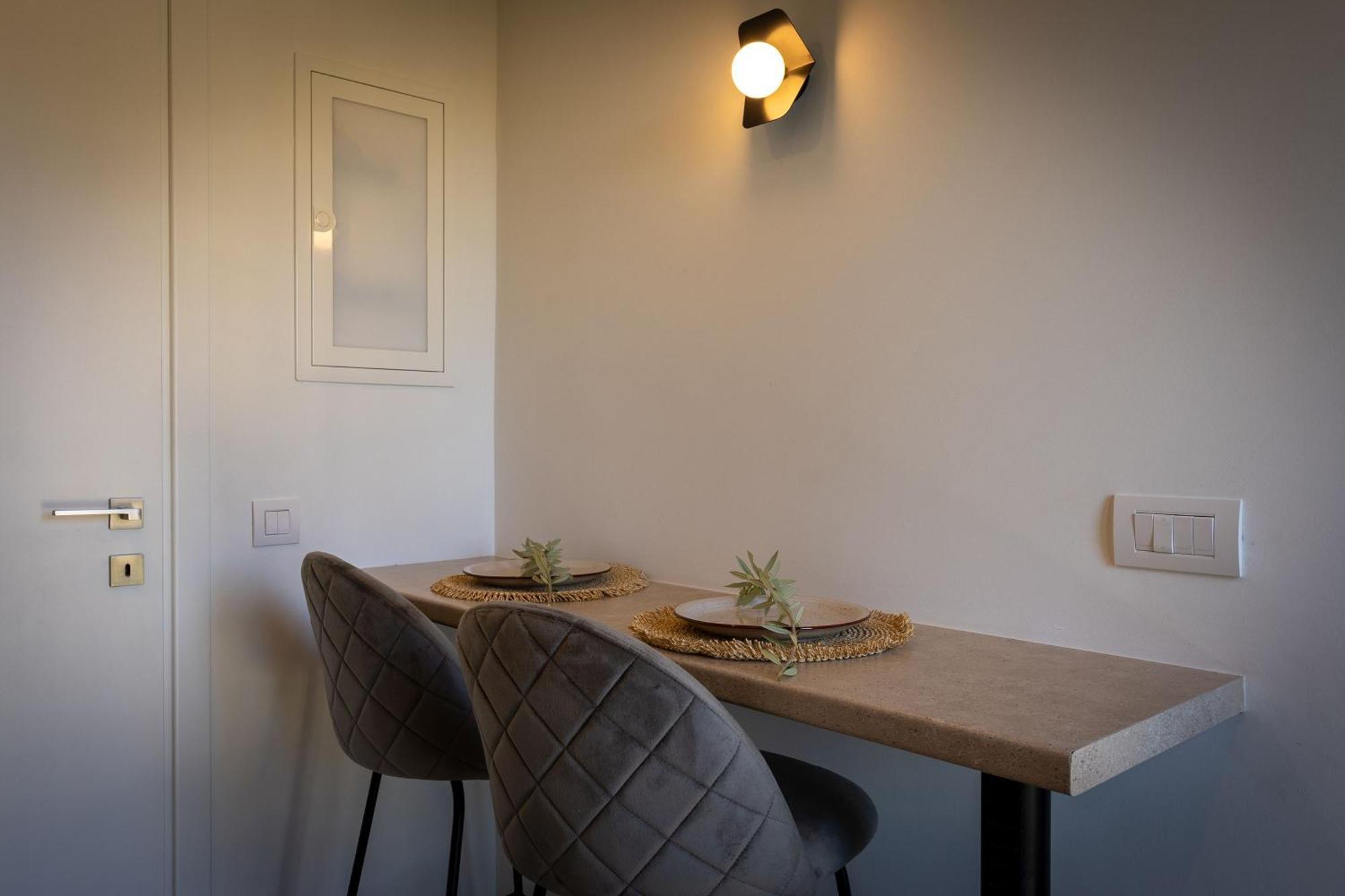 Lodge Modern Apartments, In Kalamaki Centre Экстерьер фото