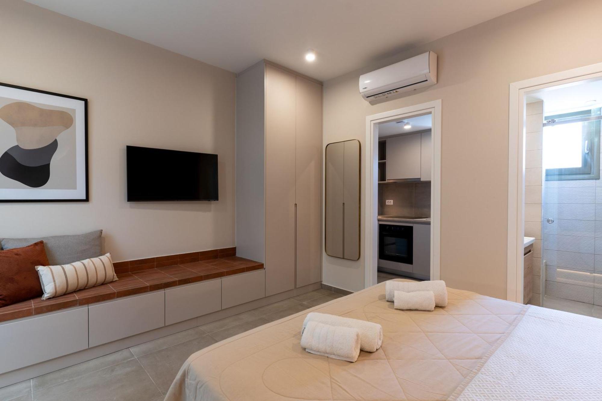 Lodge Modern Apartments, In Kalamaki Centre Экстерьер фото